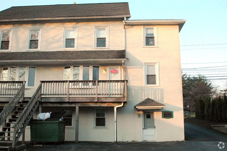More Photos Of 221-223 Conestoga Rd, Wayne Office For Lease