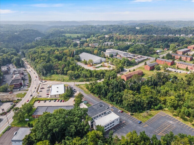 More Photos Of 200 James Pl, Monroeville Medical For Lease