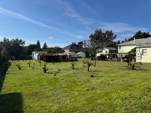 More Photos Of 821 Healdsburg Ave, Healdsburg Office Residential For Sale