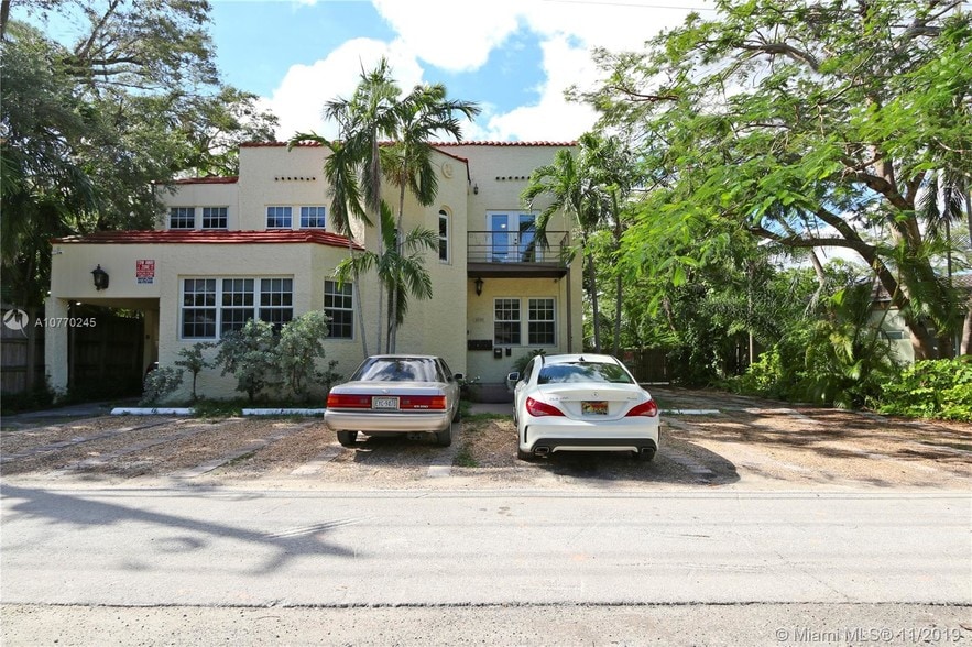 More Photos Of 2630 Natoma St, Coconut Grove Apartments For Sale