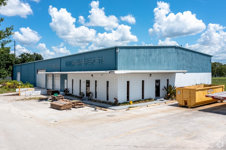 More Photos Of 220 Recker Hwy, Auburndale Warehouse For Lease