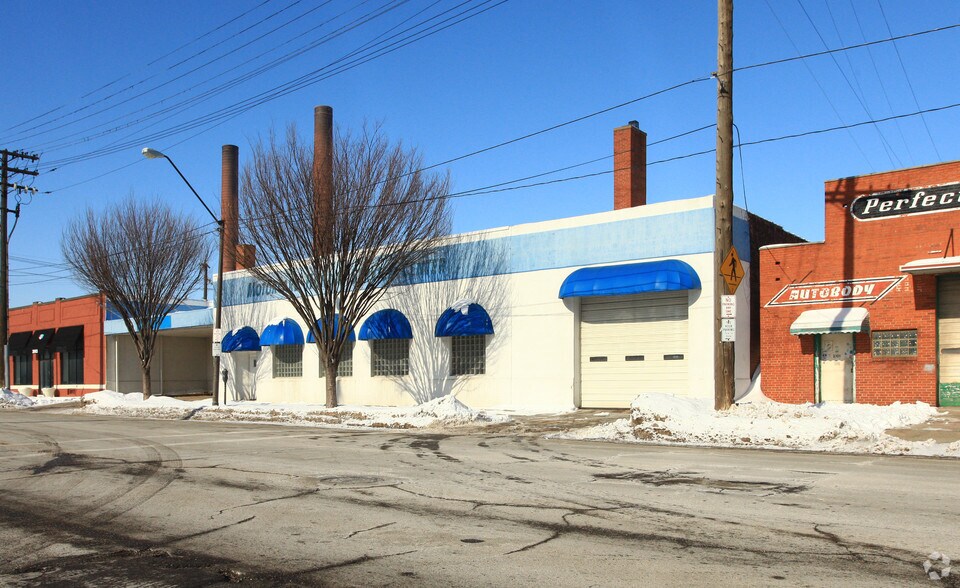 Primary Photo Of 2011 St Clair Ave NE, Cleveland Auto Repair For Sale