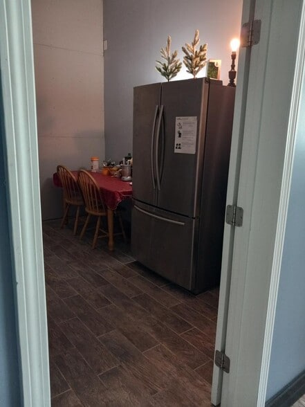 More Photos Of 221-223 N Broadway, Salem Freestanding For Sale