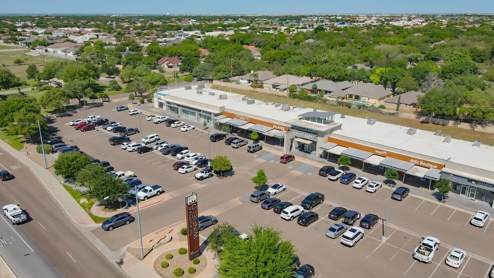 More Photos Of E Del Mar Blvd @ Winfield Pkwy, Laredo Unknown For Lease