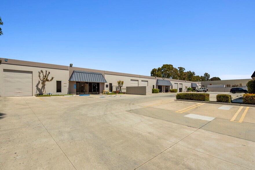 More Photos Of 1815 W 205th St, Torrance Unknown For Lease