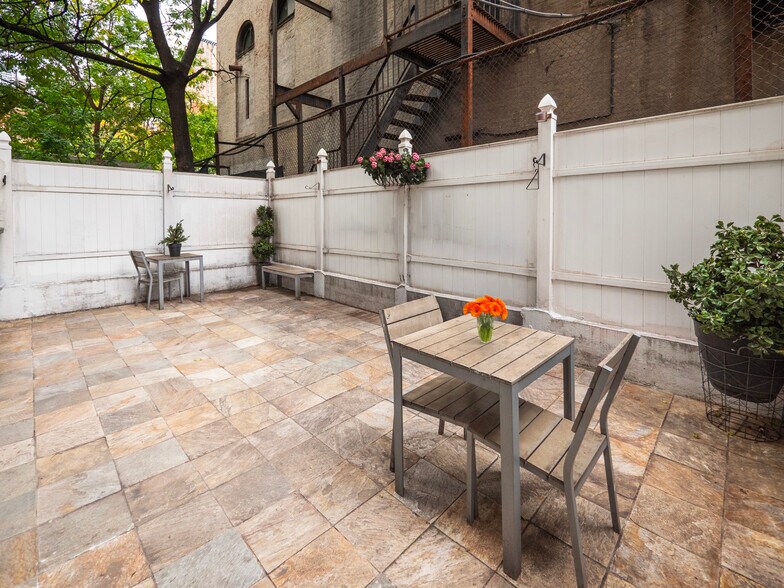 More Photos Of 135 E 110th St, New York Apartments For Sale