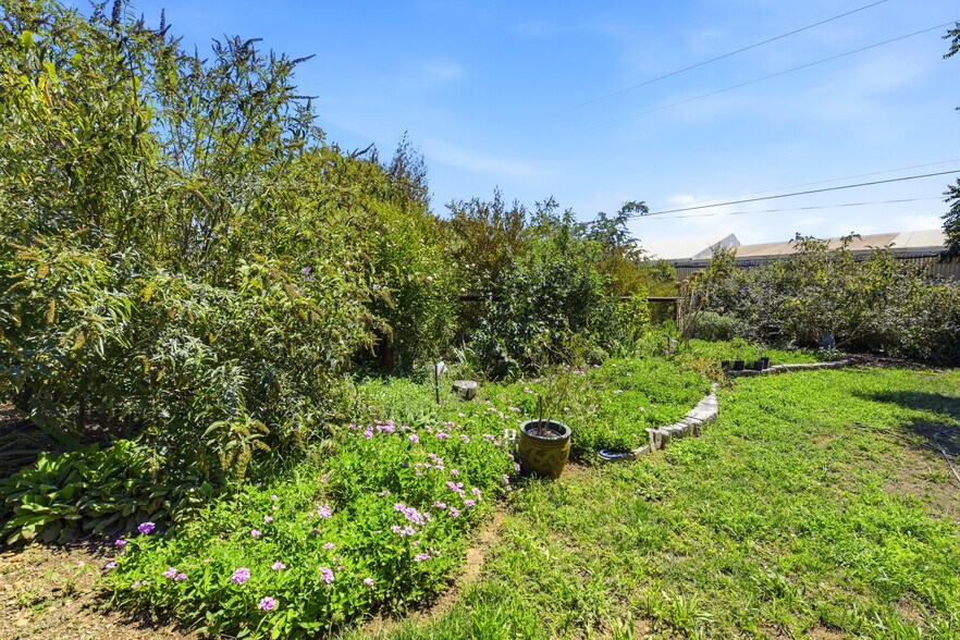 More Photos Of 10095 Monterey Rd, Gilroy Land For Sale