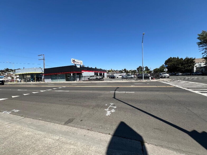 More Photos Of 1400 Sonoma Blvd, Vallejo Freestanding For Sale