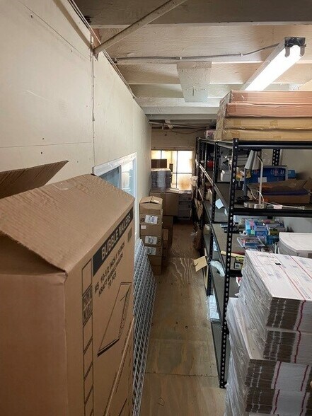 More Photos Of 851 E 60th St, Los Angeles Warehouse For Sale