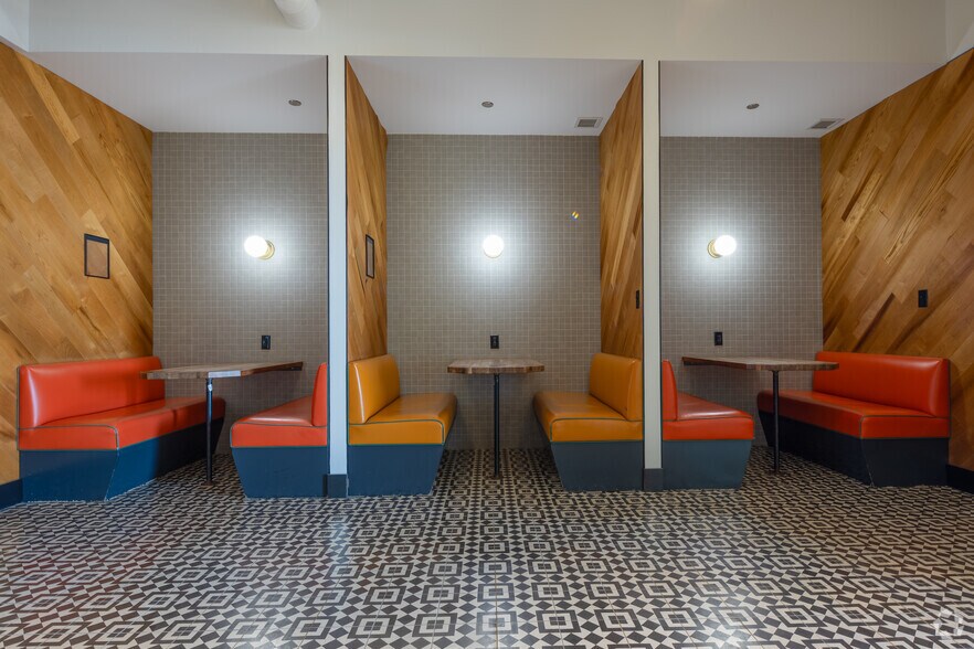 More Photos Of 332 S Michigan Ave, Chicago Coworking Space