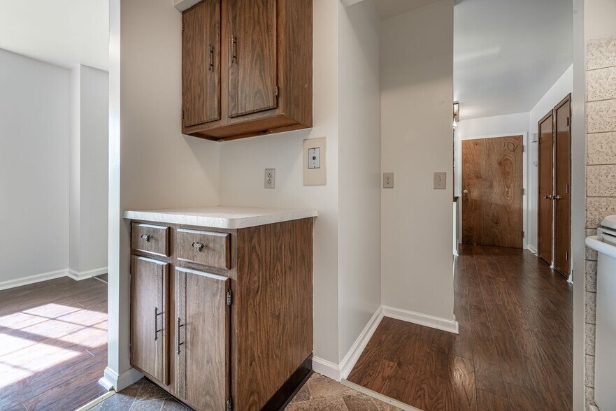 More Photos Of 261 Beattie Ave, Lockport Apartments For Sale