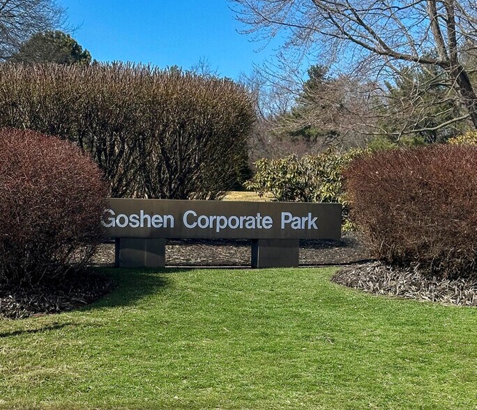 More Photos Of 1385 Enterprise Dr, West Chester Office For Lease