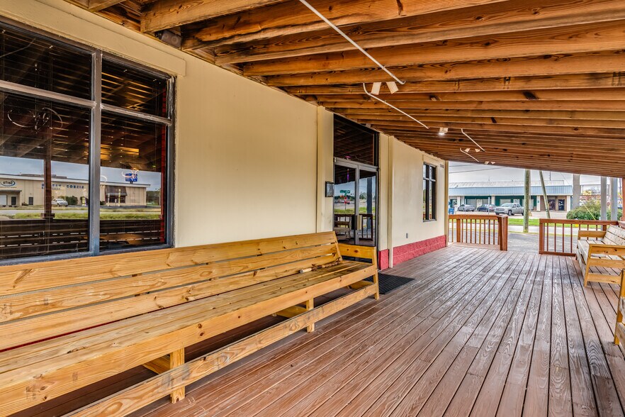More Photos Of 3571/3585 McGehee Rd, Montgomery Restaurant For Sale