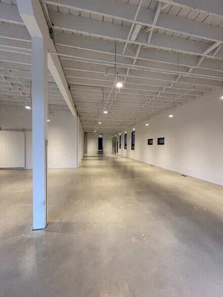 More Photos Of 83-91B Walnut Av, Toronto Office For Sale