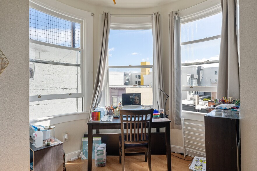 More Photos Of 135-139 8th St, San Francisco Apartments For Sale