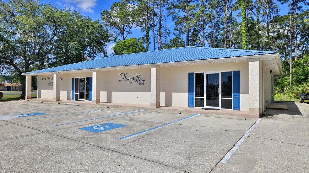 More Photos Of 4720 E Moody Blvd, Bunnell Freestanding For Sale