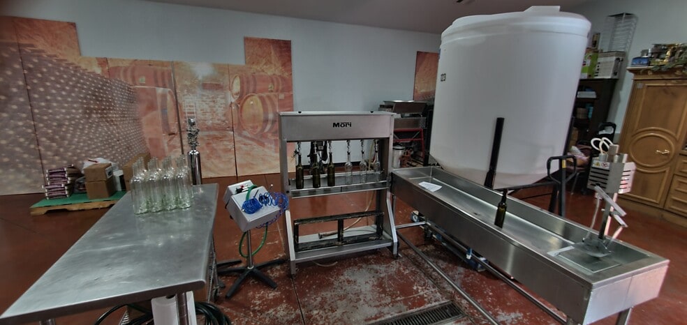 More Photos Of 3780 E Kellogg Rd, Pahrump Winery Vineyard For Sale