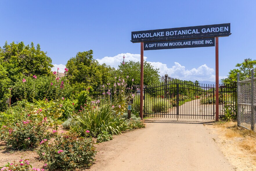 More Photos Of Rodeo Estates, Woodlake Land For Sale