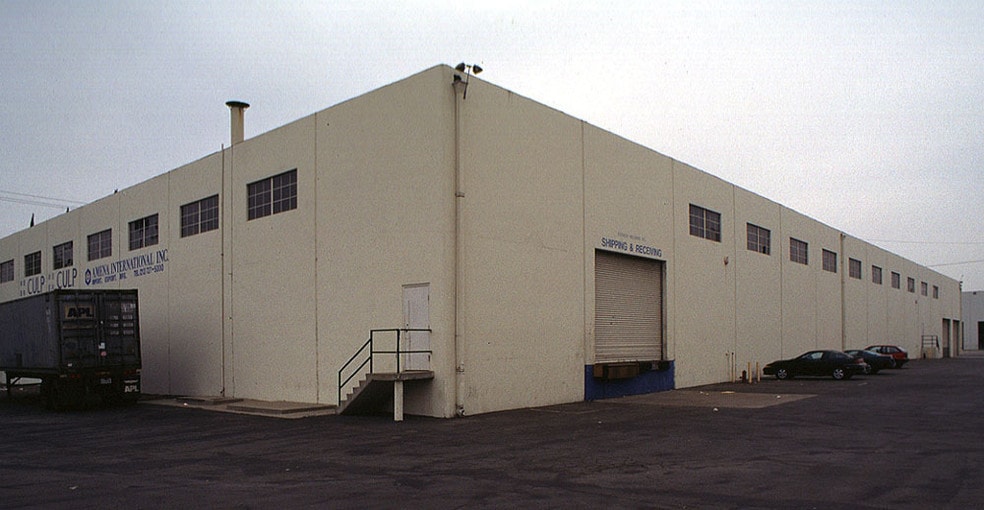 More Photos Of 6021 Bandini Blvd, Los Angeles Warehouse For Lease