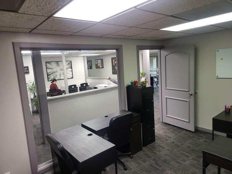 More Photos Of 4885 S 900 E, Salt Lake City Coworking Space