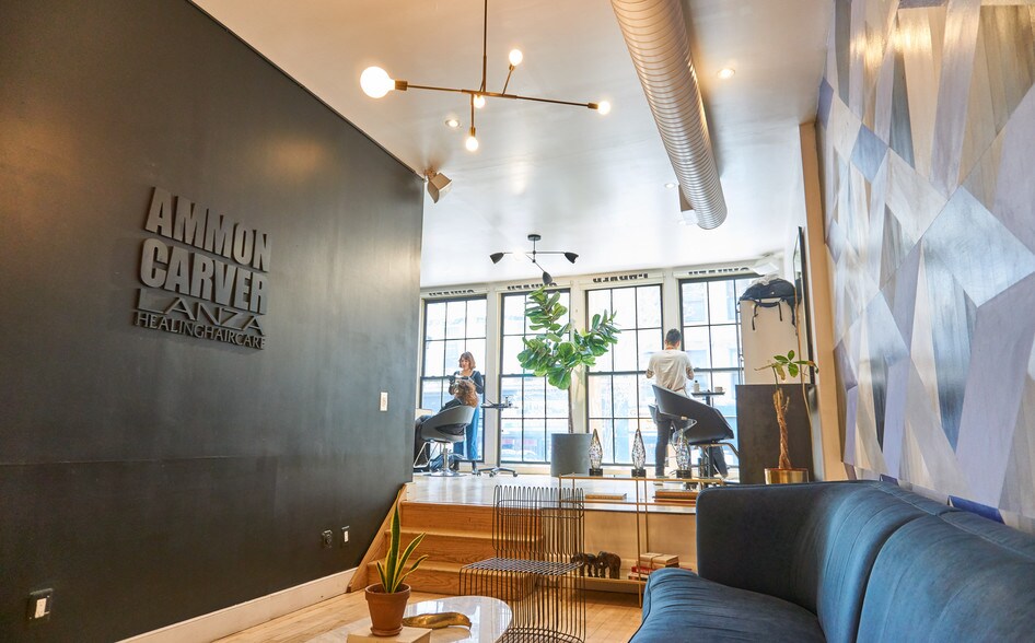 More Photos Of 111 W 17th St, New York Storefront Retail Office For Lease