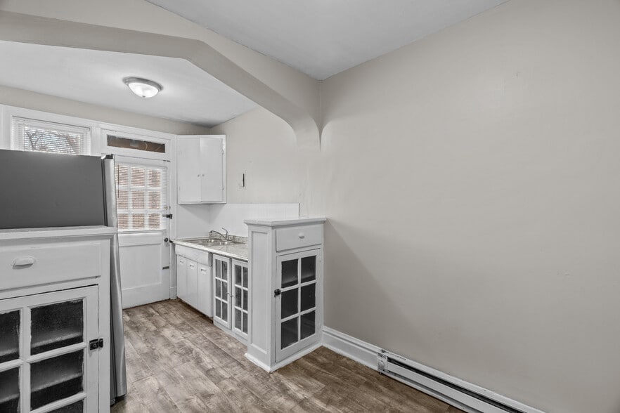 More Photos Of 3862-3866 S Spring Ave, Saint Louis Apartments For Sale