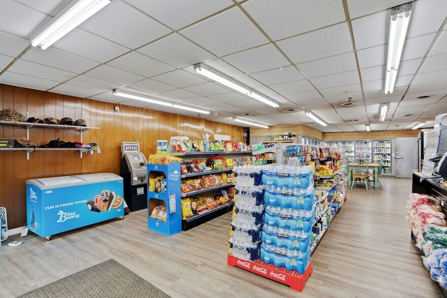 More Photos Of 36939 Charles Town Pike, Hillsboro Convenience Store For Sale