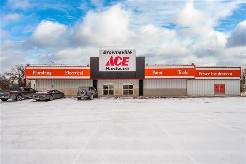 More Photos Of 6027 National Pike, Grindstone Freestanding For Sale