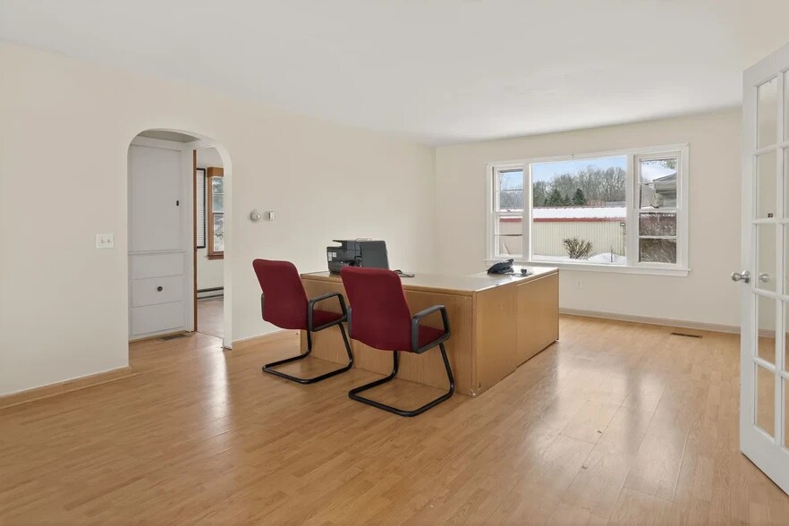 More Photos Of 3900 NY-104, Williamson Self Storage For Lease