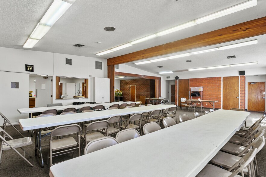 More Photos Of 7070 Palm Ave, Highland Specialty For Sale