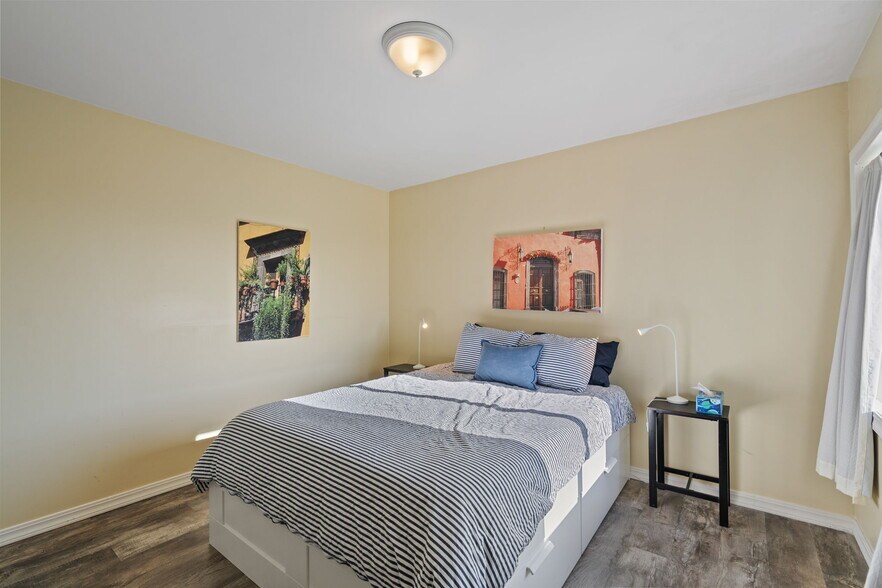 More Photos Of 259 S Pacific St, Rockaway Beach Specialty For Sale