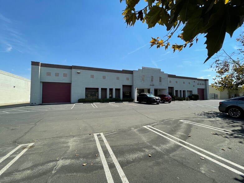 Primary Photo Of 45428 Trevor Ave, Lancaster Warehouse For Lease