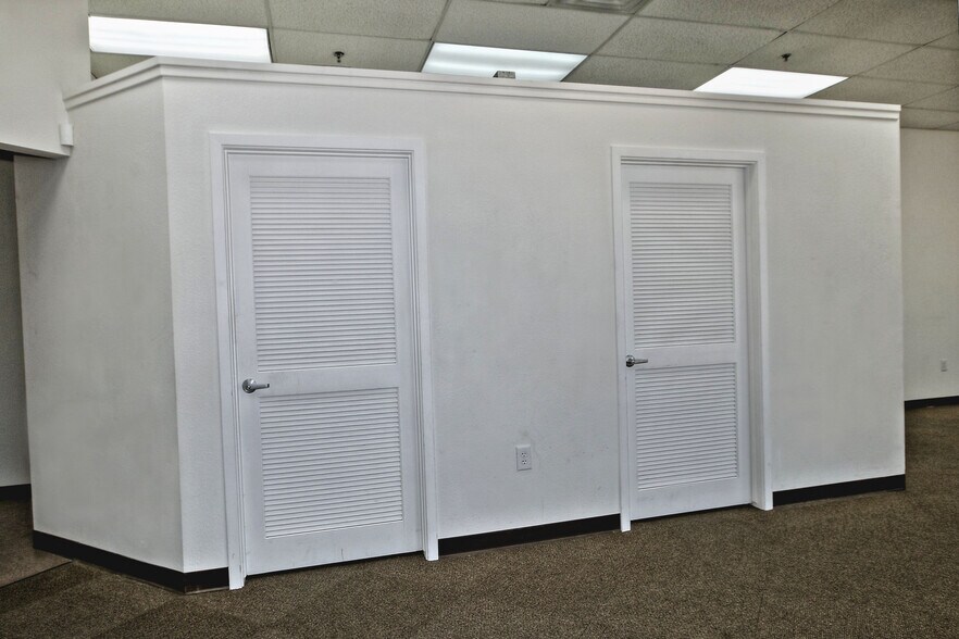 More Photos Of 345 S Power Rd, Mesa Unknown For Lease