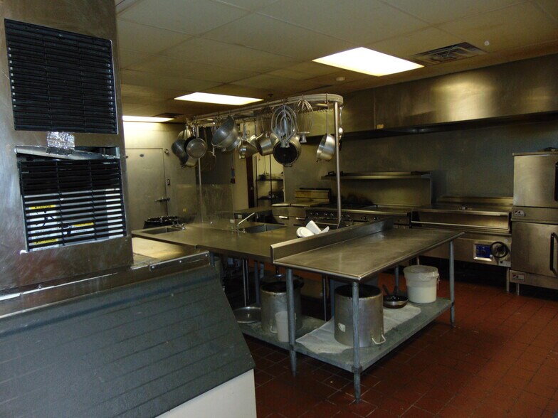 More Photos Of 1170 N Hairston Rd, Stone Mountain Religious Facility For Sale