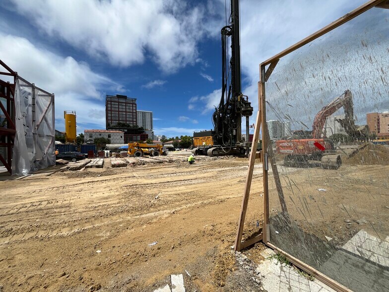 More Photos Of 10 City Pl, West Palm Beach Office For Lease