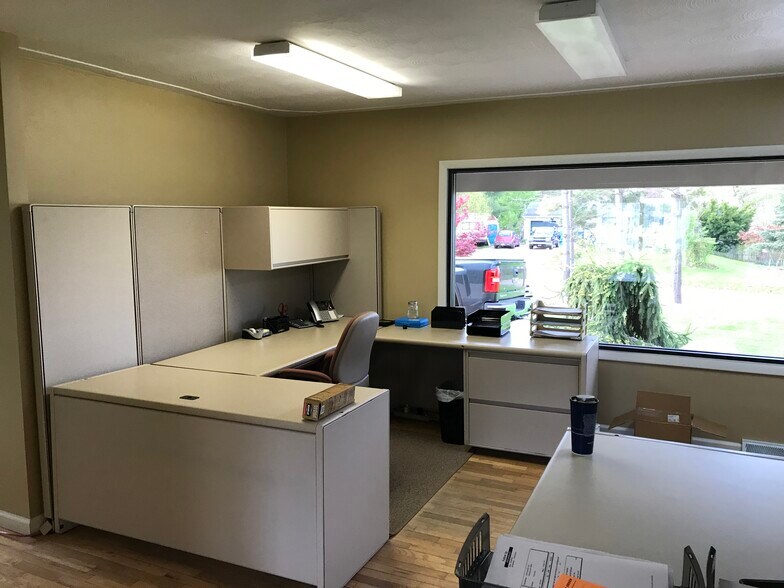 More Photos Of 395 100th St SW, Byron Center Industrial For Sale