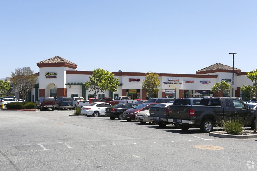 More Photos Of 636 Williams Rd, Salinas Restaurant For Lease