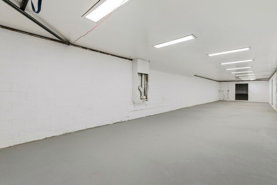 More Photos Of 1100 Calvary Rd, Churchville Flex For Lease
