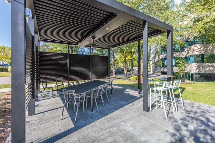 More Photos Of 555-565 Marriott Dr, Nashville Unknown For Lease