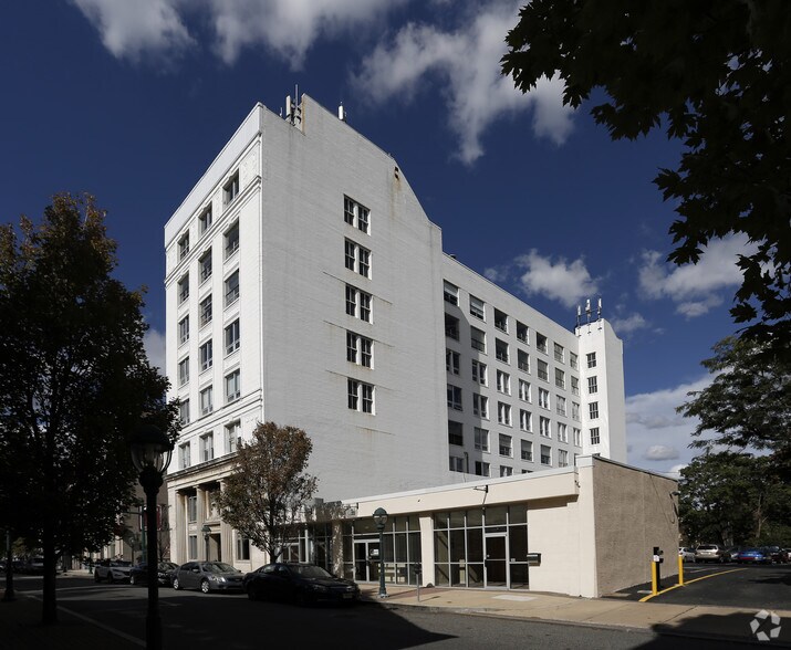 More Photos Of 419 Avenue of the States, Chester Office For Lease