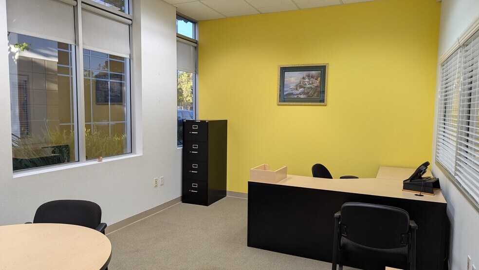More Photos Of 35465-35475 Dumbarton Ct, Newark Research And Development For Sale