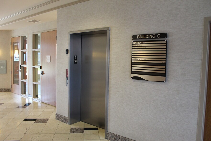 More Photos Of 480-518 W 800 N, Orem Medical For Lease