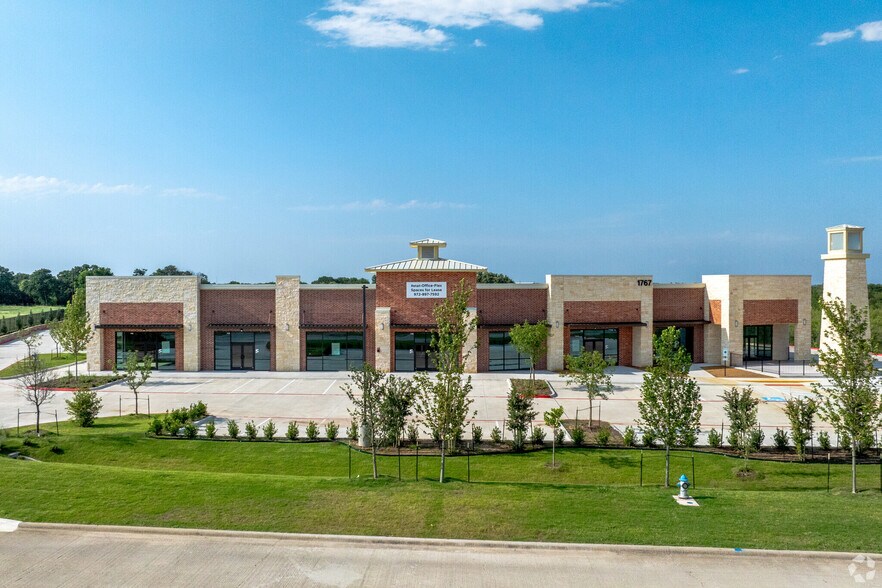 More Photos Of 1767 Old State Highway 24, Little Elm Unknown For Lease
