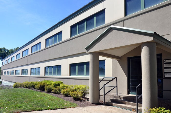 More Photos Of 345 Wilson Ave, Norwalk Warehouse For Lease