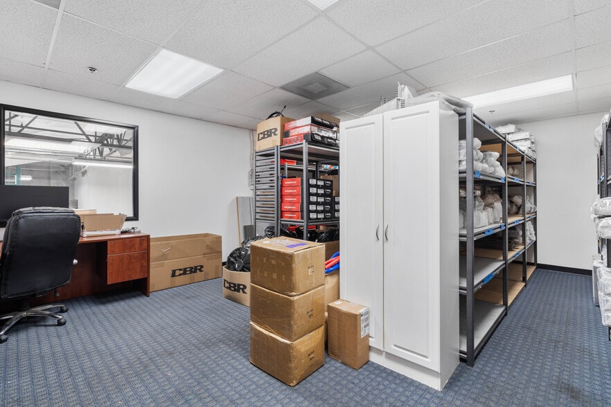 More Photos Of 31887 Corydon Rd, Lake Elsinore Warehouse For Sale