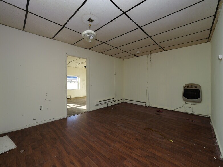 More Photos Of 170 Chambers St, Newburgh Apartments For Sale