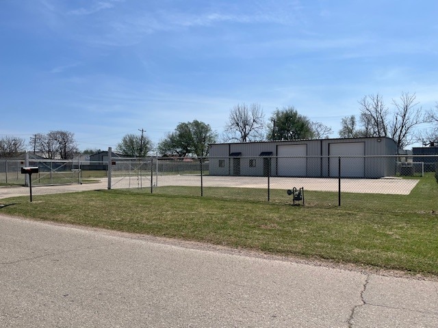 More Photos Of 2524 NW 2nd St, Oklahoma City Manufacturing For Sale