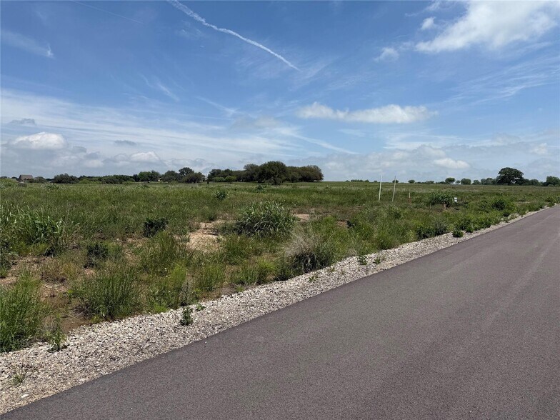 More Photos Of TBD Yawney Dr, Lipan Land For Sale