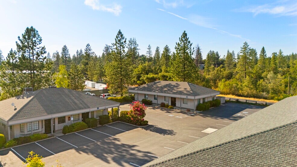 More Photos Of 21663 Brian Ln, Sonora Office Residential For Lease