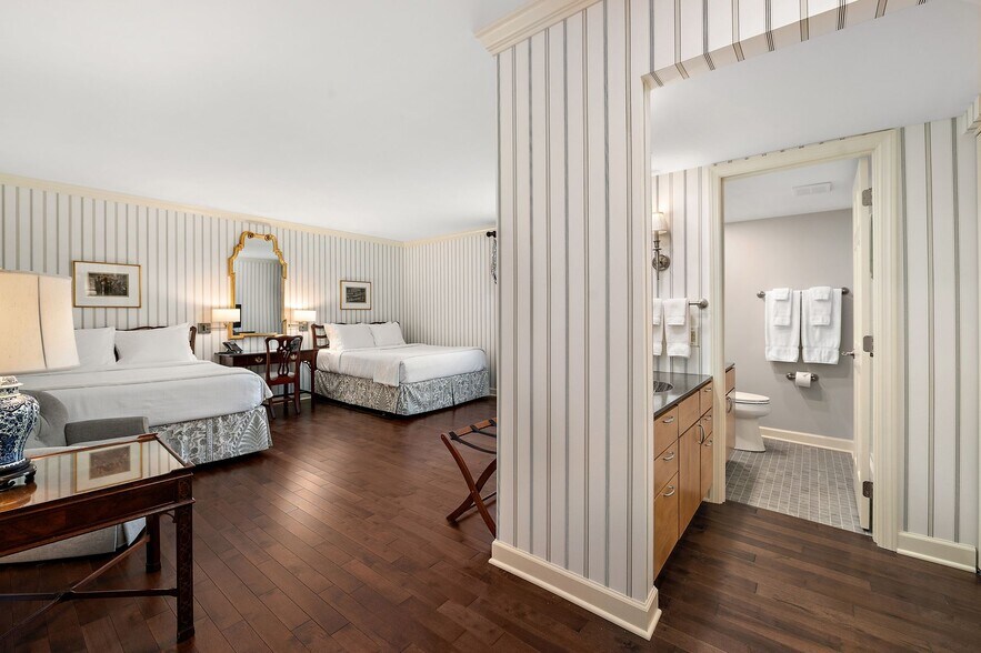 More Photos Of 1442 Coraopolis Heights Rd, Moon Township Hospitality For Sale